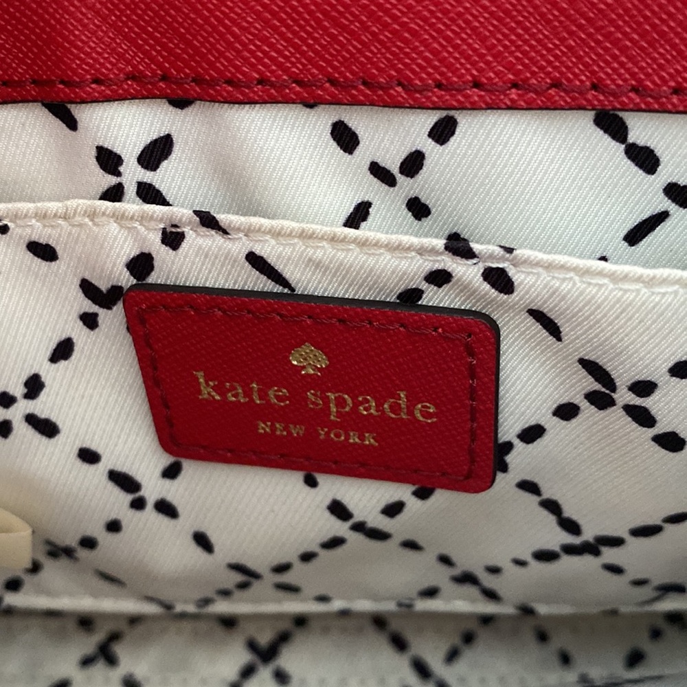Kate Spade Crossbody - Picture 3 of 6